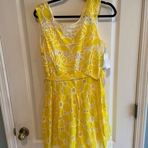 Yellow and white flower dress